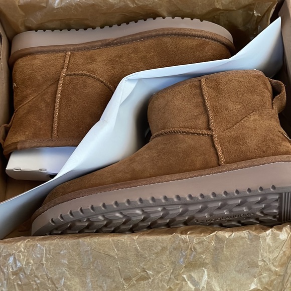 boots - Picture 7 of 15